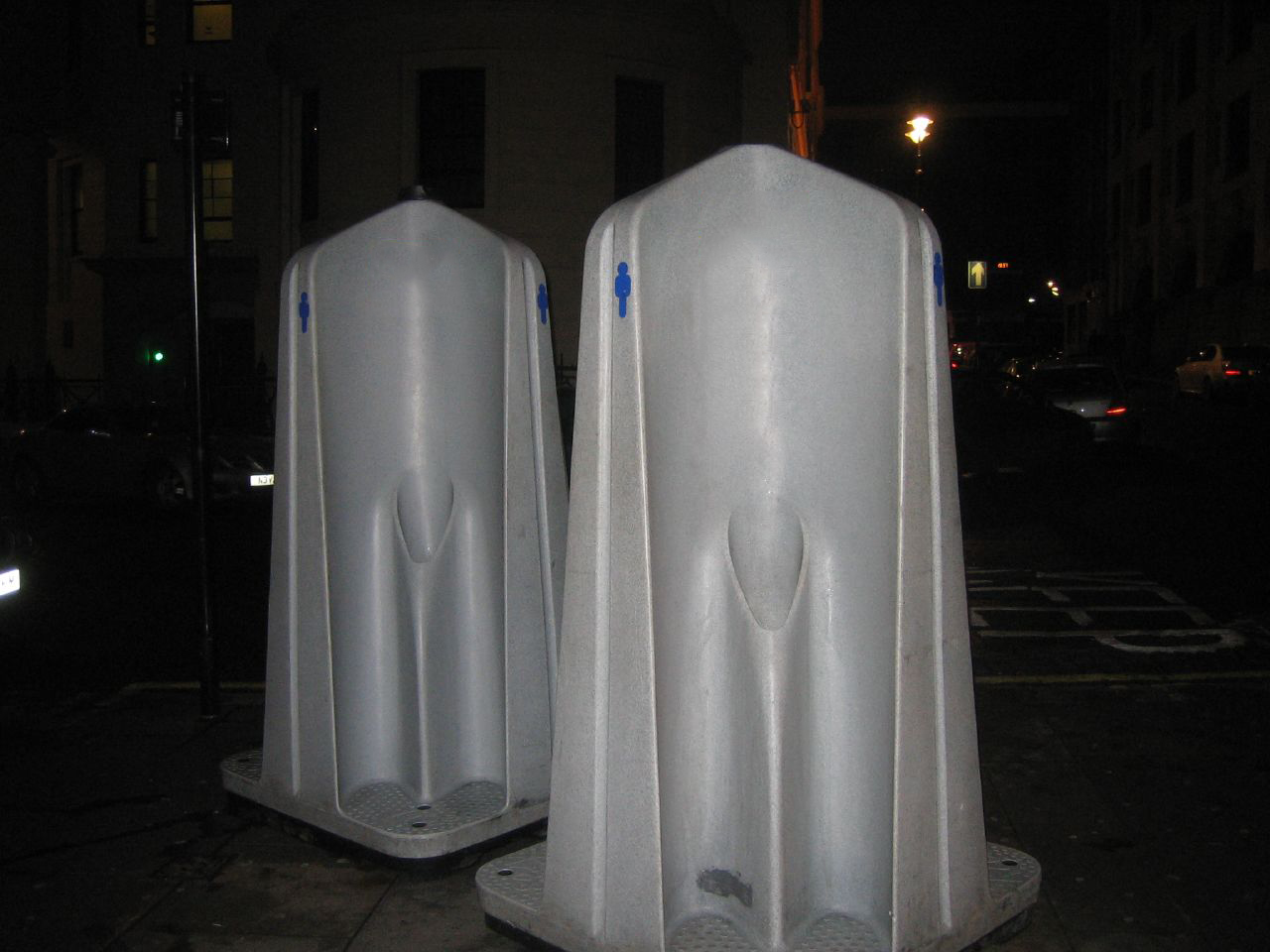 Urinal